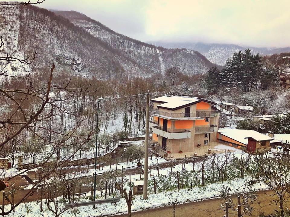 B&B Da Felice Серино Екстер'єр фото